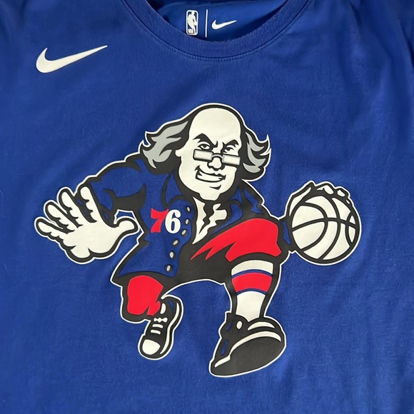 Mens Nike Dri-Fit Philadelphia 76ers Ben Franklin Graphic Tee Large - Picture 2 of 6